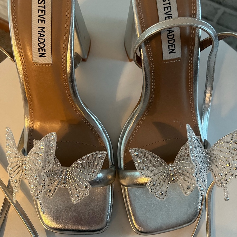 Steve Madden Silver Heels with Butterfly Accents - Picture 5 of 5